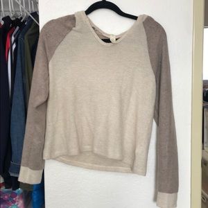 Cream Long sleeve hoodie